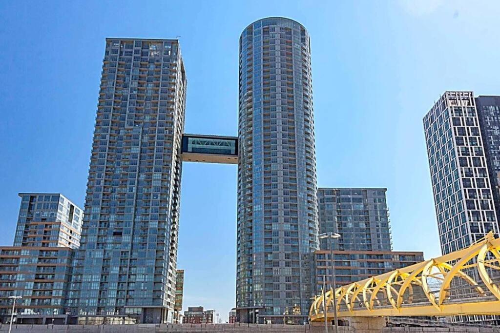 Luxurious Condo In The Center Of Downtown Toronto Ngoại thất bức ảnh