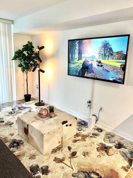 Luxurious Condo In The Center Of Downtown Toronto Ngoại thất bức ảnh