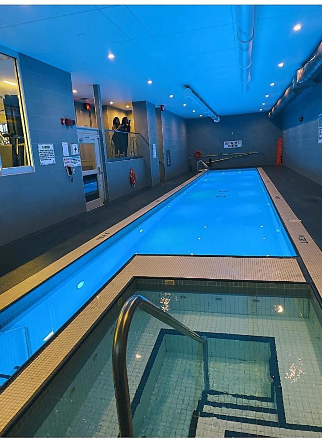 Luxurious Condo In The Center Of Downtown Toronto Ngoại thất bức ảnh